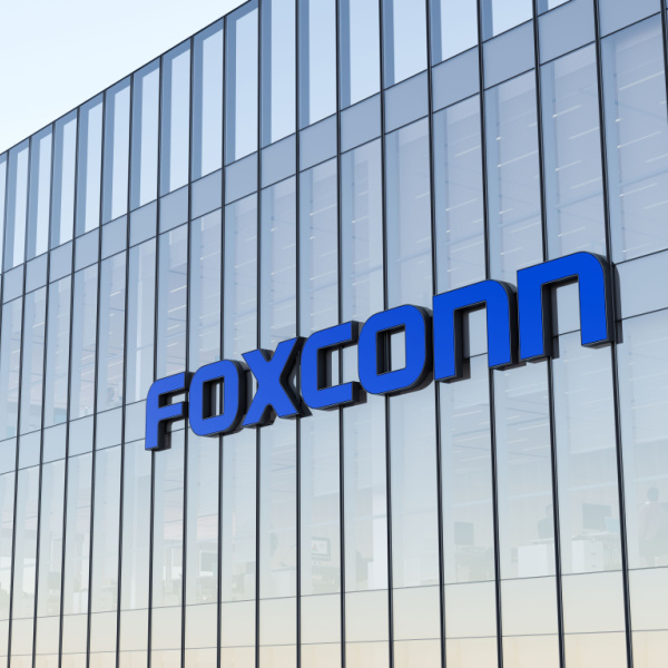 What the Foxconn exodus in Zhengzhou means for China’s supply chains